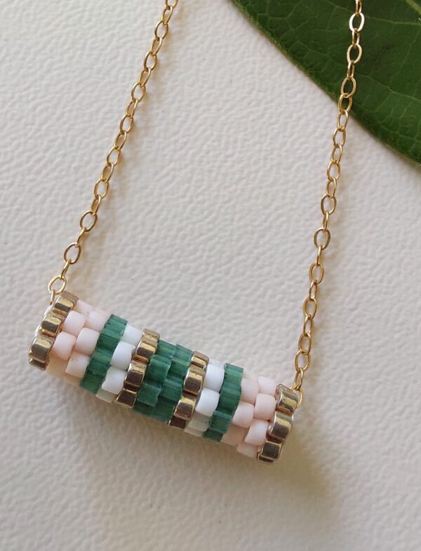 Pendentif Miyuki - NGo' - Vert Doré 14 perles – Image 2